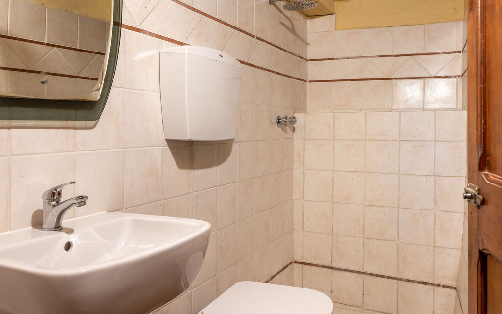 Fonte Nuova - Badia Agnano, Toscana: Autunno, Bagno, Estate, Primavera