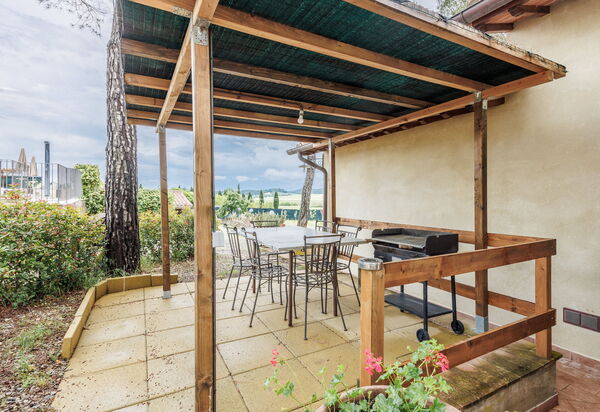 Anita , Holiday Home With Pool, Wifi, Colle Di Val D'elsa, Toscana: Amenities, Autumn, Balcony / Terrace / Patio, Building Exterior, Common Room, Garden, Spring, Summer