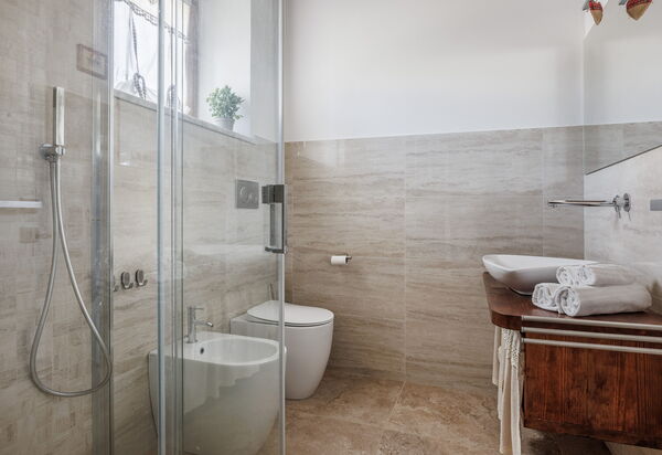 Nilde - Holiday Home with Pool, Wifi,Toscany: Amenities, Autumn, Bathroom, Room Detail, Spring, Summer