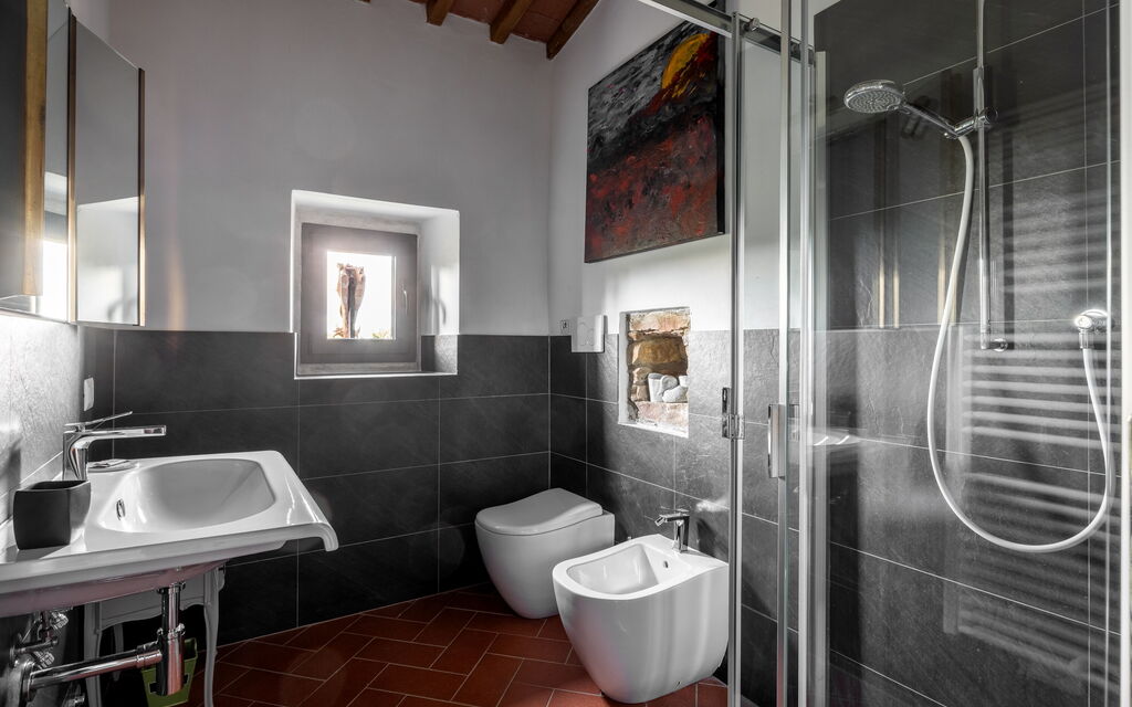 Casa Bosco D'arte Holiday Home , Greve In Chianti, Ac, Wifi: Autunno, Bagno, Estate, Primavera