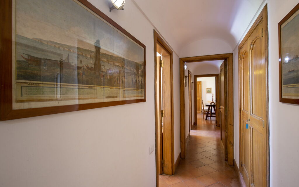 Villa Deli, In Positano, Sea View, Ac: villa-deli-positano-villa-hallway