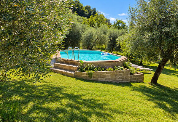 Shaleo, Private Pool & Jacuzzi, Marliana: Autumn, Pool, Spring, Summer