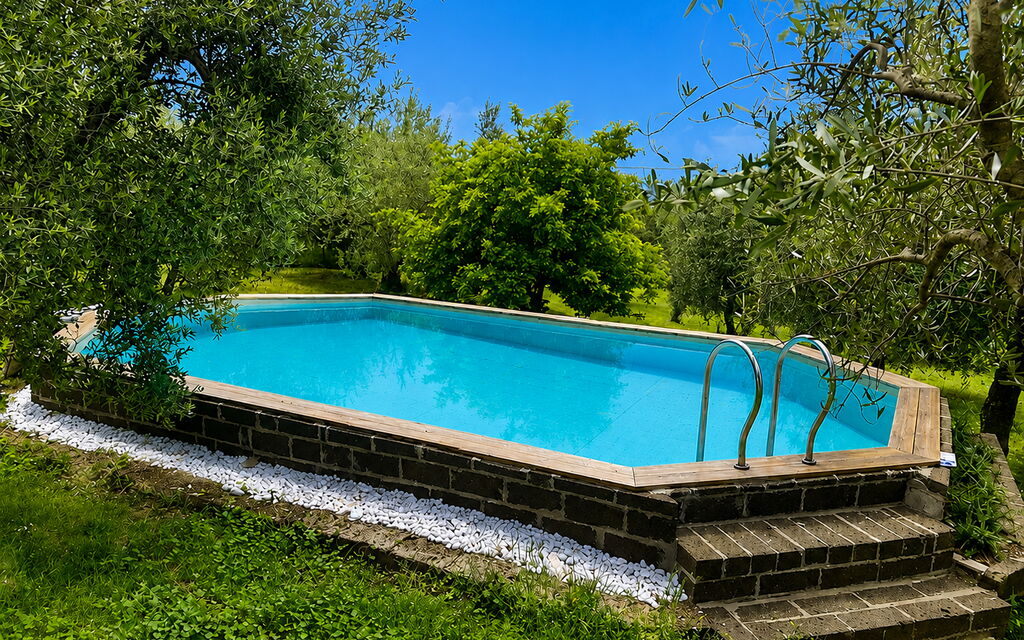 Shaleo, Private Pool, Wifi, Ac, Marliana, Toscana: Autumn, Pool, Spring, Summer