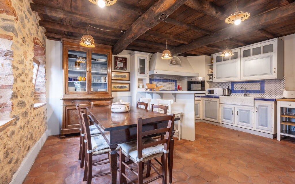 Shaleo, Private Pool, Wifi, Ac, Marliana, Toscana: Autunno, Caratteristiche, Cucina, Dettagli della stanza, Estate, Primavera, Sala da pranzo