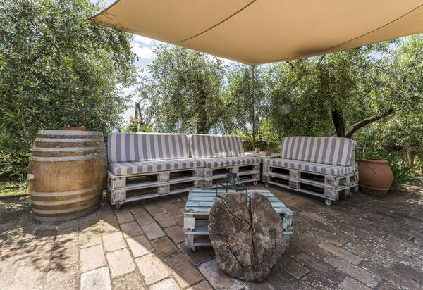 Casa Anita - Castellina In Chianti - Granaio, Toscana: Amenities, Autumn, Building Exterior, Spring, Summer