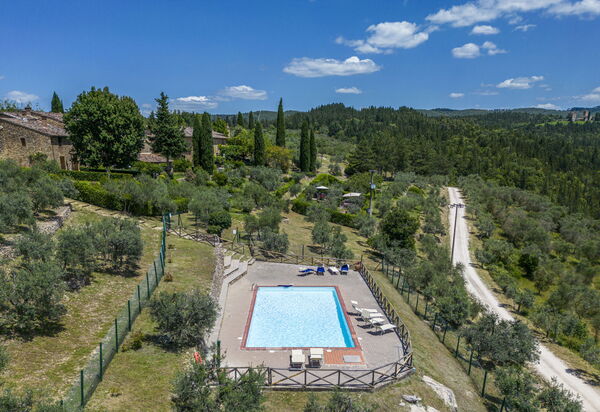 Casa Anita - Castellina In Chianti - Granaio, Toscana: Amenities, Autumn, Building Exterior, Pool, Spring, Summer