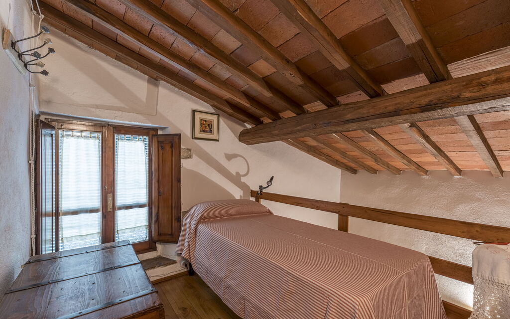 Casa Anita - Castellina In Chianti - Granaio, Toscana: Autunno, Camera da letto, Caratteristiche, Dettagli della stanza, Estate, Primavera