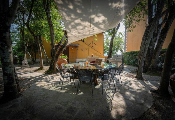 Villa Licia, Val D'orcia, Private Pool, Jacuzzi: Amenities, Autumn, Building Exterior, Garden, Spring, Summer