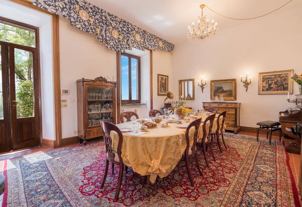 Villa Licia, Val D'orcia, Private Pool, Jacuzzi: Amenities, Autumn, Dining Room, Room Detail, Spring, Summer