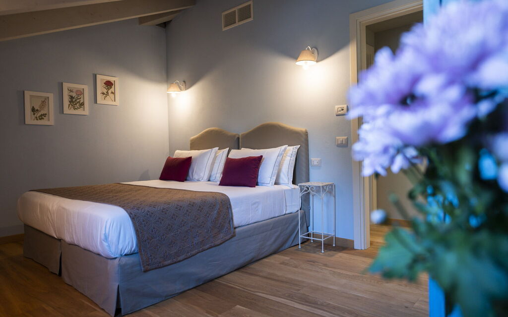 Casa San Grato - Roero - Langhe, Piemonte: Autunno, Camera da letto, Estate, Primavera