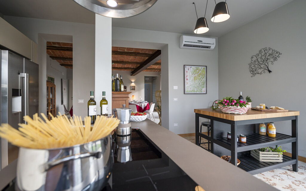 Casa San Grato - Roero - Langhe, Piemonte: Autunno, Cucina, Estate, Primavera