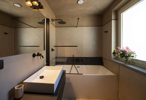 Relais Casa Clara - Roero - Langhe, Piemonte: Autunno, Bagno, Estate, Primavera