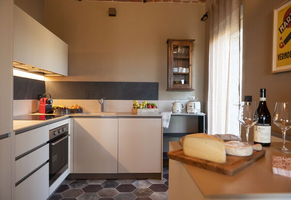 Relais Casa Clara - Roero - Langhe, Piemonte: Autunno, Cucina, Estate, Primavera