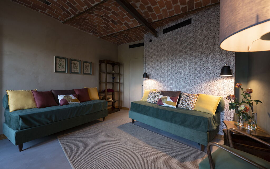 Relais Casa Clara - Roero - Langhe, Piemonte: Autumn, Bedroom, Spring, Summer