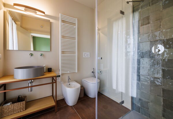 Casa Gallo - Roero - Langhe, Piemonte: Autunno, Bagno, Estate, Primavera