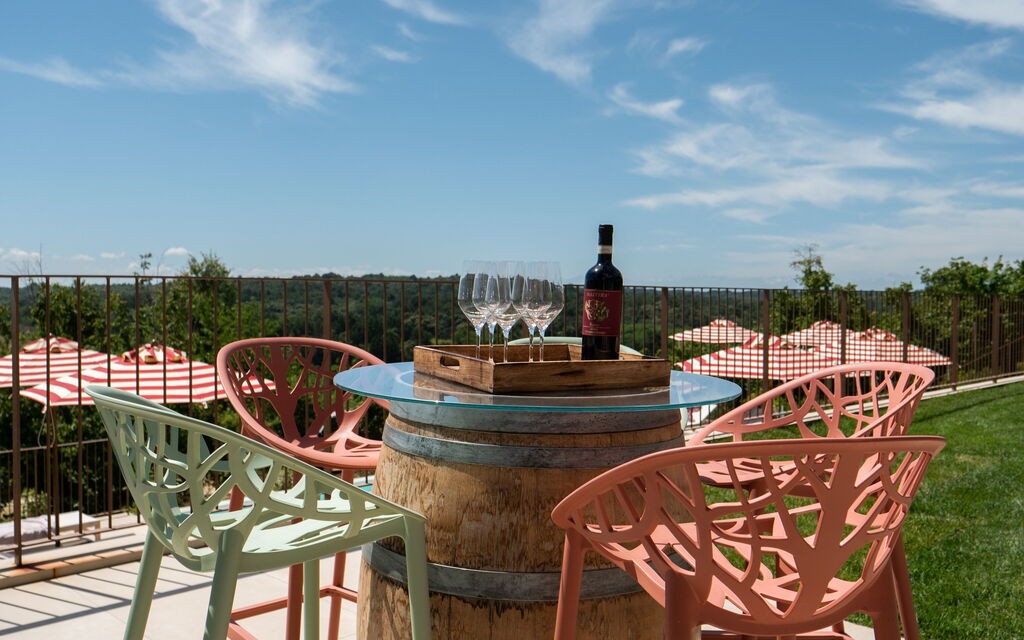 Casa Gallo - Roero - Langhe, Piemonte: Autunno, Estate, Giardino, Primavera