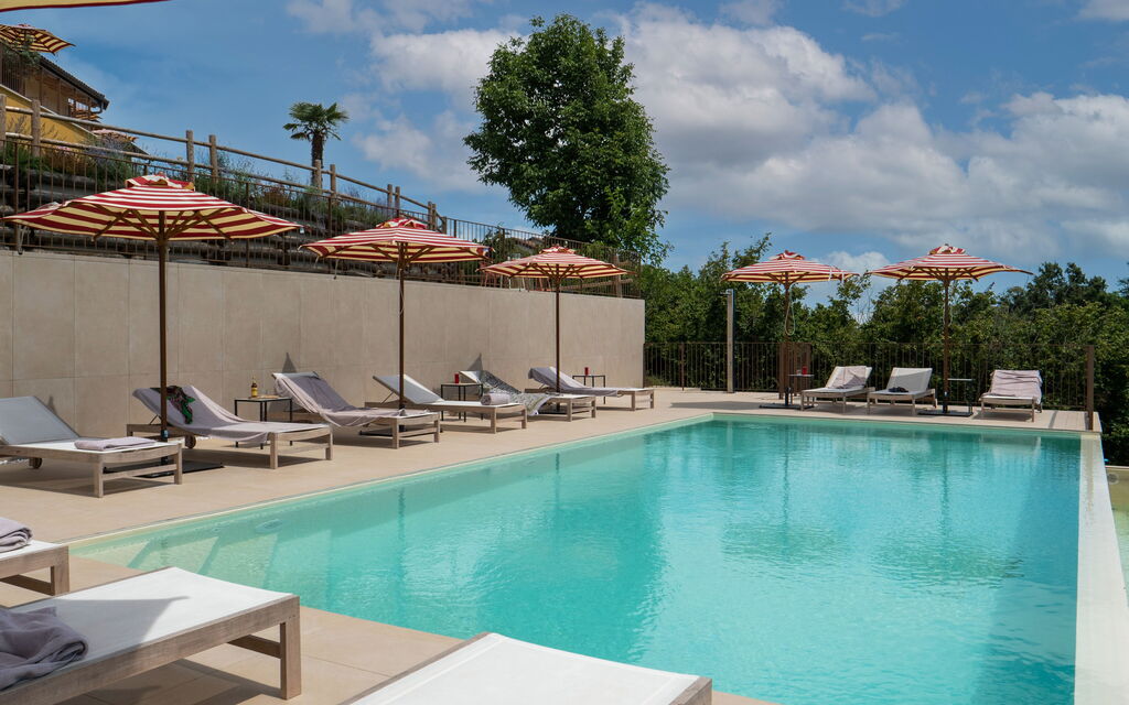 Casa Gallo - Roero - Langhe, Piemonte: Autunno, Estate, Giardino, Primavera