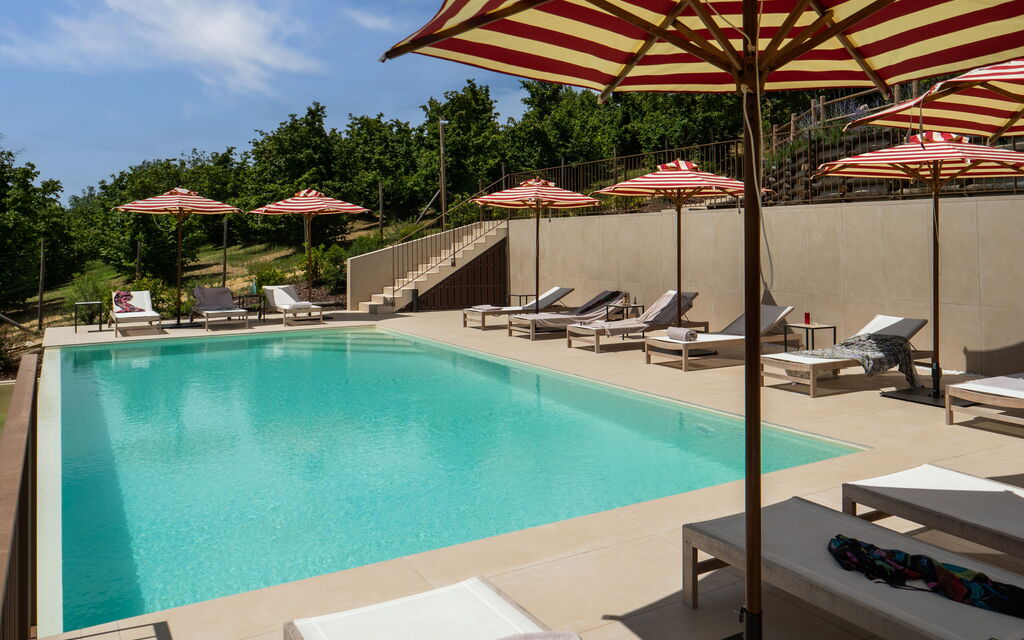 Casa Gallo - Roero - Langhe, Piemonte: Autunno, Estate, Giardino, Primavera