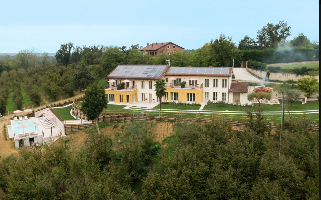 Casa Gallo - Roero - Langhe, Piemonte: Autunno, Estate, Esterni, Giardino, Primavera