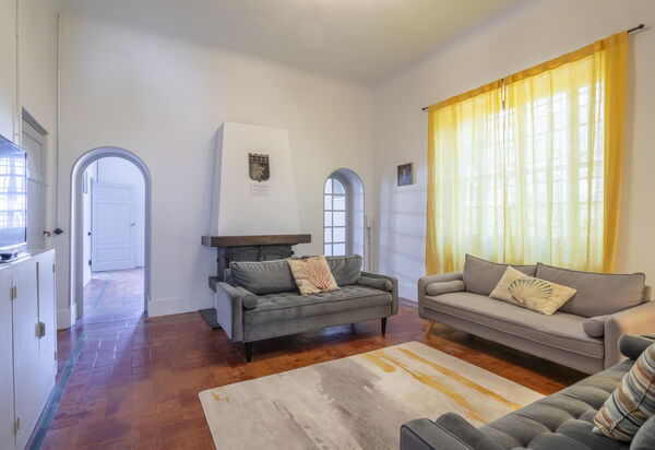 Massarosa Front Lake, The Gargoyles: Autumn, Living Room, Spring, Summer