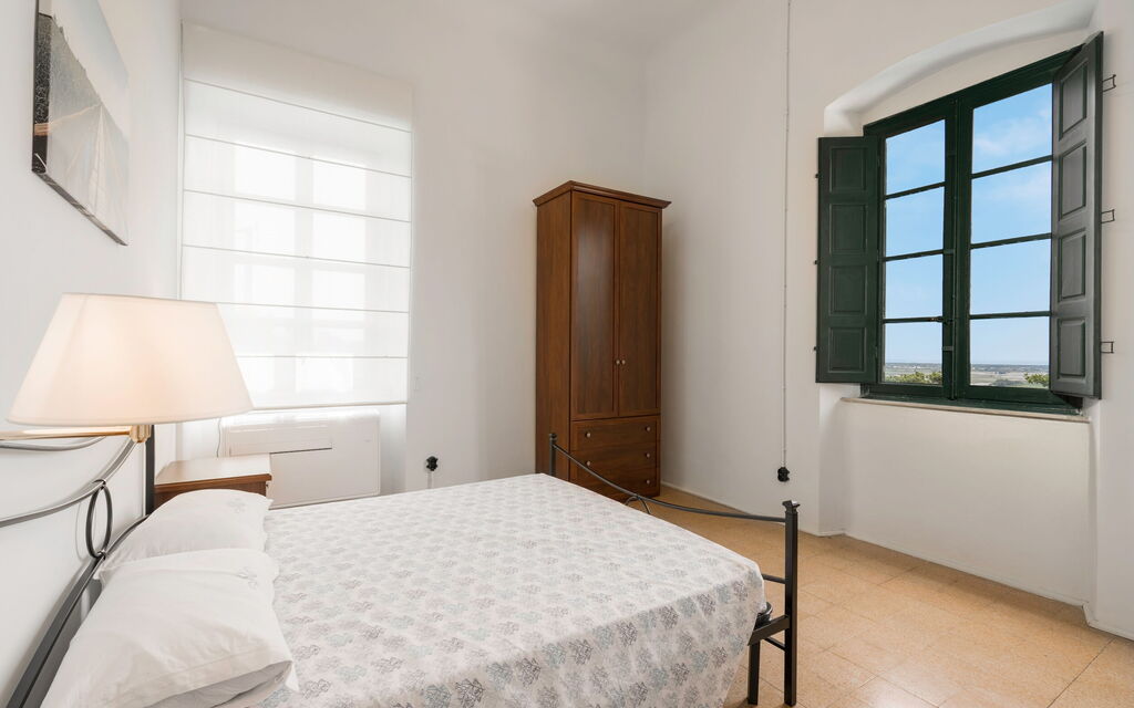 Massarosa Front Lake, The Gargoyles: Autunno, Camera da letto, Estate, Primavera