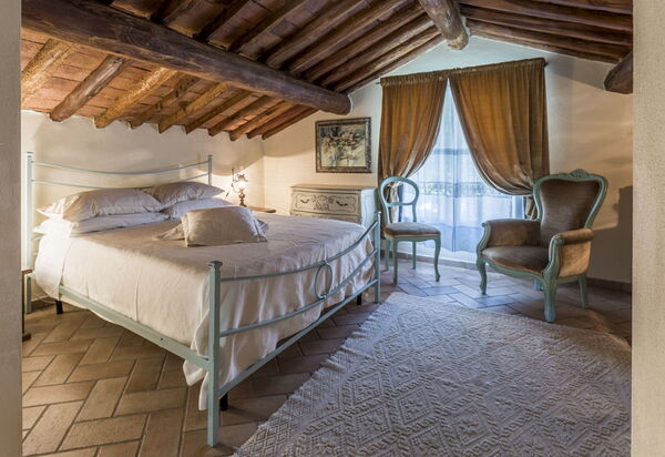 Fienile Di Fabio - Colline Fiorentine Vaiano, Toscana: Autunno, Camera da letto, Caratteristiche, Dettagli della stanza, Estate, Primavera