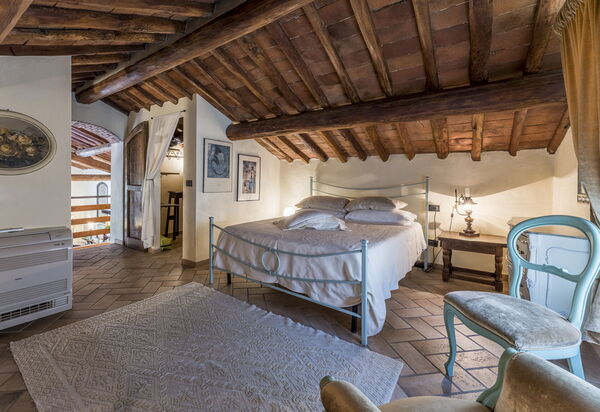 Fienile Di Fabio - Colline Fiorentine Vaiano, Toscana: Autunno, Camera da letto, Caratteristiche, Dettagli della stanza, Estate, Primavera