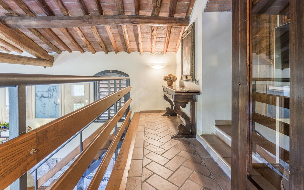 Fienile Di Fabio - Colline Fiorentine Vaiano, Toscana: Amenities, Autumn, Other Room, Room Detail, Spring, Summer