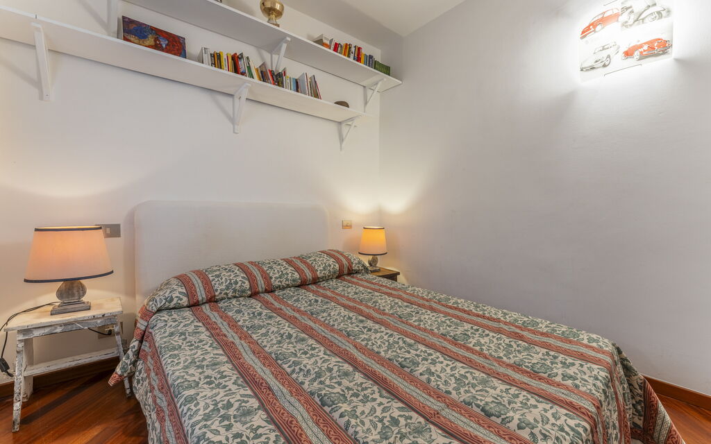 A Un Minuto Dal Mare - Bogliasco, Liguria: Autumn, Bedroom, Spring, Summer