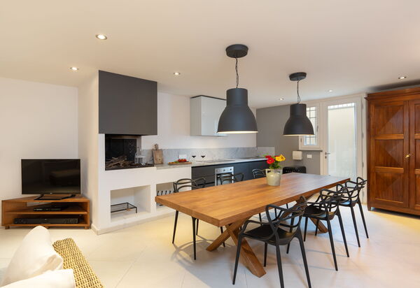 Luxury Green Marignana Villa, Versilia, Pool, Ac, Sauna: Autunno, Cucina, Estate, Primavera