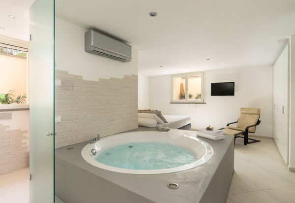 Luxury Green Marignana Villa, Versilia, Pool, Ac, Sauna: Autunno, Camera da letto, Estate, Primavera