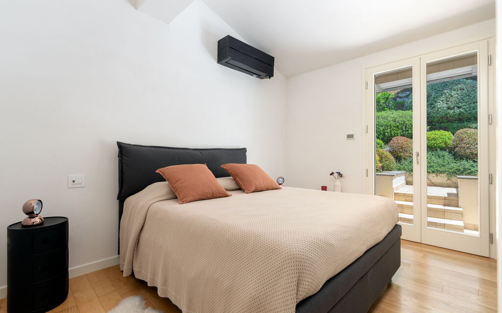 Luxury Green Marignana Villa, Versilia, Pool, Ac, Sauna: Autumn, Bedroom, Spring, Summer