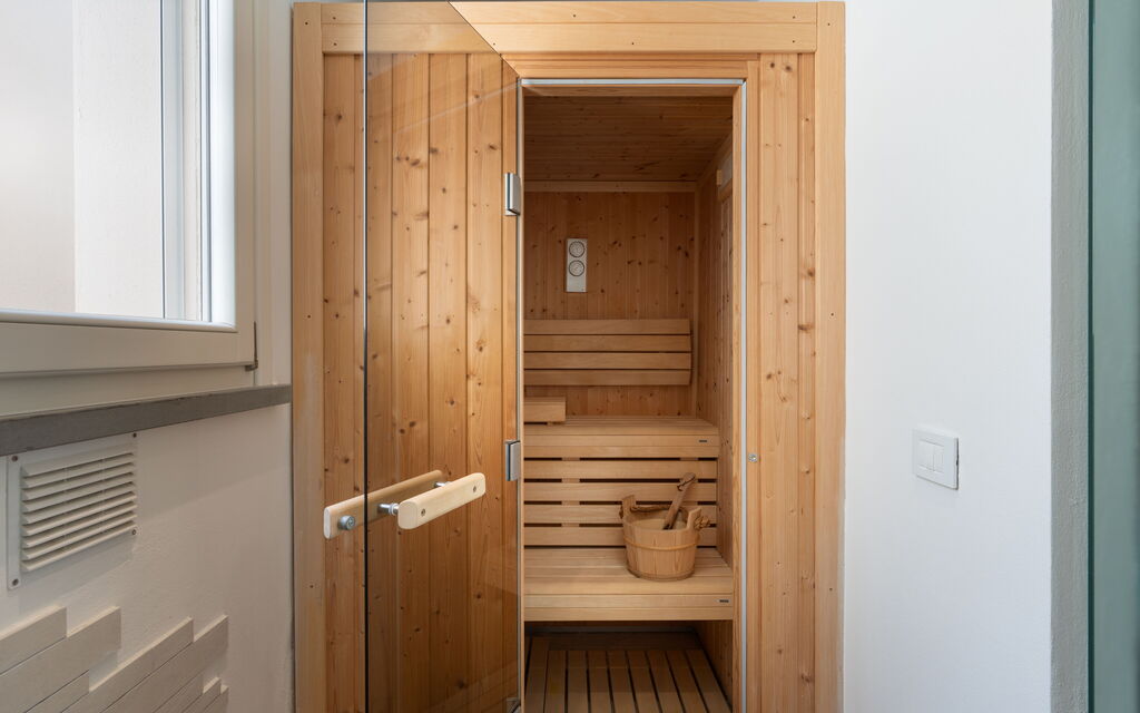 Luxury Green Marignana Villa, Versilia, Pool, Ac, Sauna: Autumn, Facilities, Spring, Summer