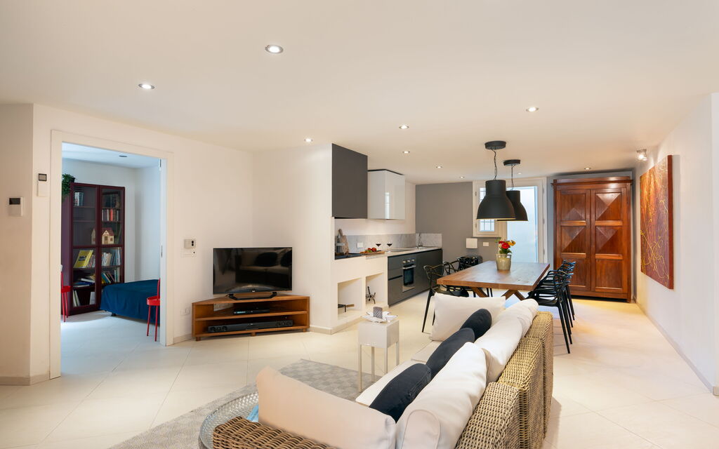 Luxury Green Marignana Villa, Versilia, Pool, Ac, Sauna: Autumn, Living Room, Spring, Summer