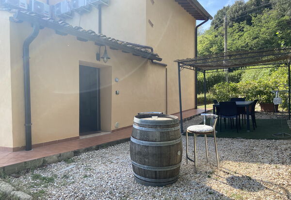 Villa Le Ripe Apartments - Gambassi Terme, Toscana: Autumn, Building Exterior, Spring, Summer