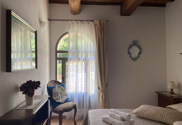 Villa Le Ripe Apartments - Gambassi Terme, Toscana: Autumn, Bedroom, Spring, Summer