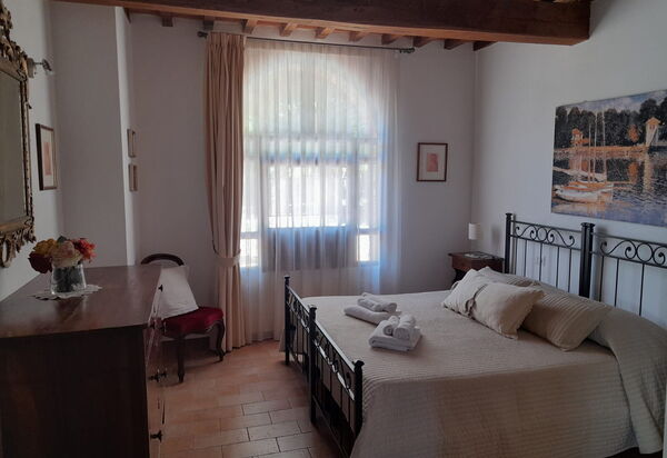 Villa Le Ripe Apartments - Gambassi Terme, Toscana: Autumn, Bedroom, Spring, Summer