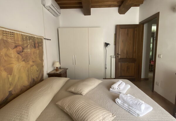 Villa Le Ripe Apartments - Gambassi Terme, Toscana: Autumn, Bedroom, Spring, Summer