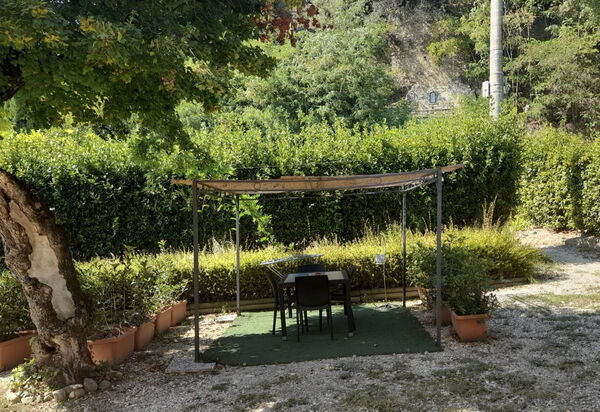 Villa Le Ripe Apartments - Gambassi Terme, Toscana: Autumn, Building Exterior, Garden, Spring, Summer