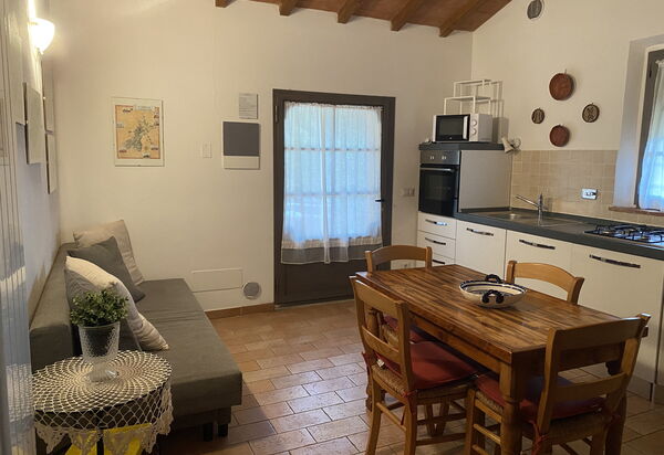 Villa Le Ripe Apartments - Gambassi Terme, Toscana: Autumn, Kitchen, Living Room, Spring, Summer
