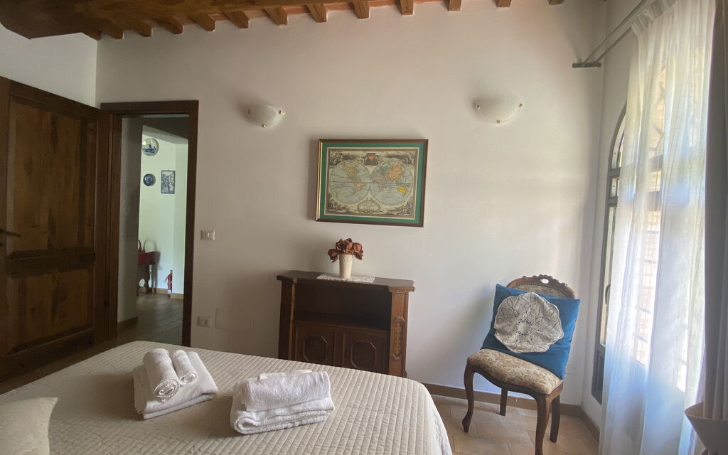 Villa Le Ripe Apartments - Gambassi Terme, Toscana - : Autumn, Bedroom, Spring, Summer