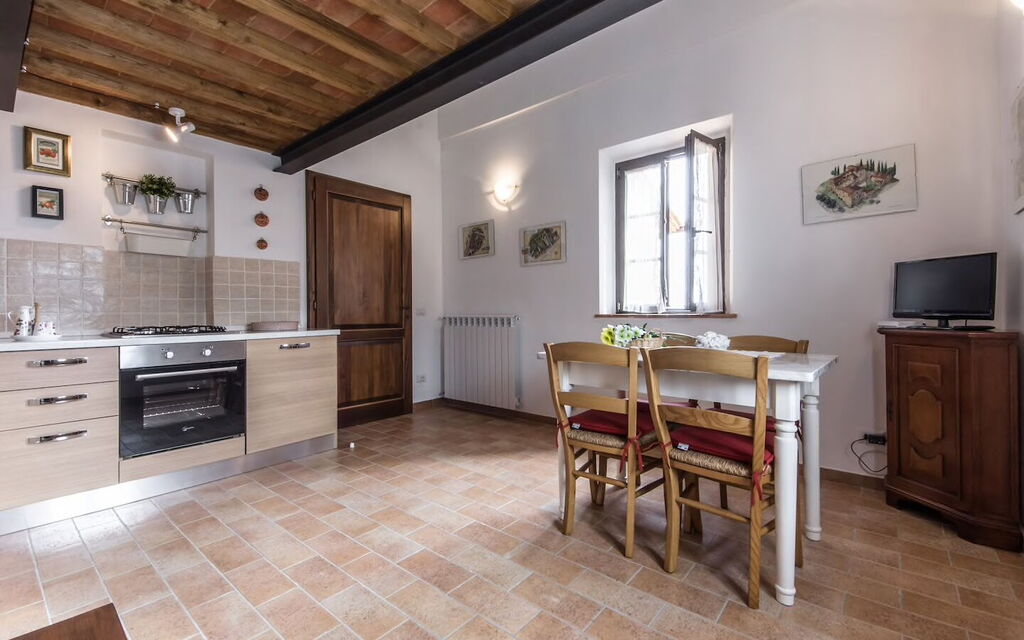 Villa Le Ripe Apartments - Gambassi Terme, Toscana - : Autumn, Kitchen, Living Room, Spring, Summer