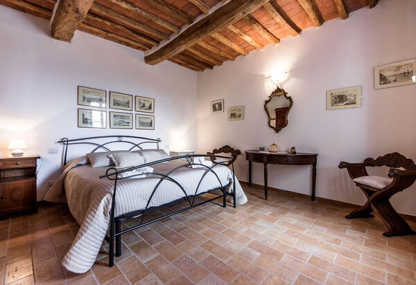Villa Le Ripe - Gambassi Terme, Toscana: Autumn, Bedroom, Spring, Summer
