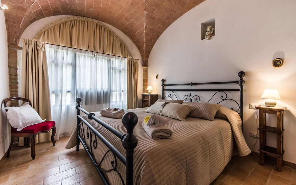 Villa Le Ripe - Gambassi Terme, Toscana: Autumn, Bedroom, Spring, Summer