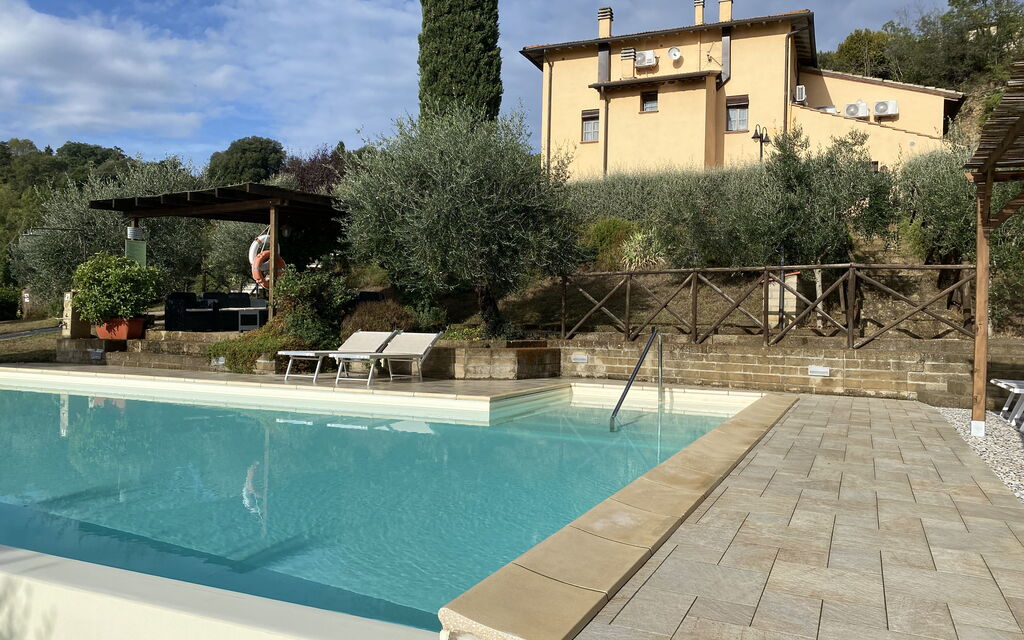 Villa Le Ripe - Gambassi Terme, Toscana: Autumn, Pool, Spring, Summer