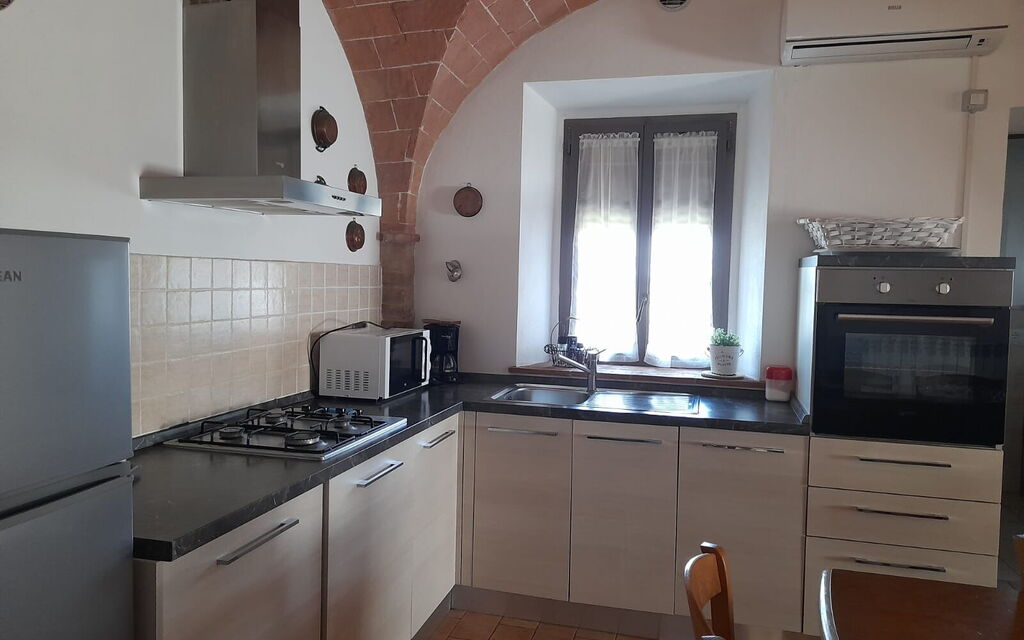 Villa Le Ripe - Gambassi Terme, Toscana: Autumn, Building Exterior, Spring, Summer