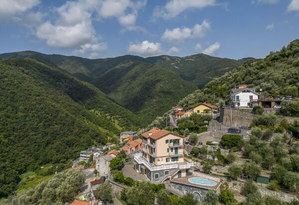Belvedere, House With Private Pool And Garden, Recco: Autunno, Caratteristiche, Estate, Esterni, Piscina, Primavera