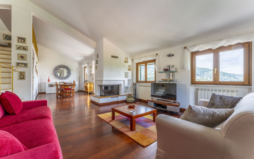 Belvedere, House With Private Pool And Garden, Recco: Autunno, Estate, Primavera, Soggiorno