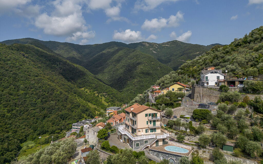 Belvedere, House With Private Pool And Garden, Recco: Autunno, Caratteristiche, Estate, Esterni, Piscina, Primavera