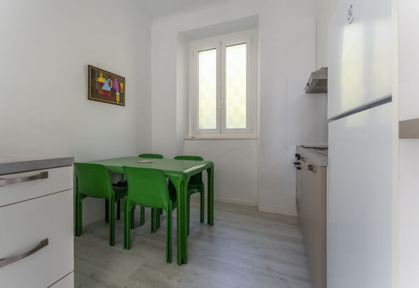 A Due Passi da Camogli 2, Seaview, Wifi: Autunno, Estate, Primavera, Sala da pranzo